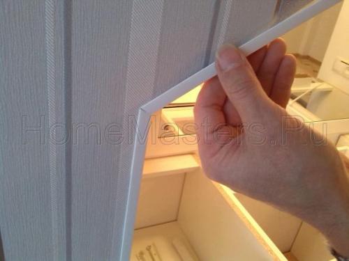 Как приклеить пластиковый уголок на внутренний угол. Приклеивание уголка из пластика