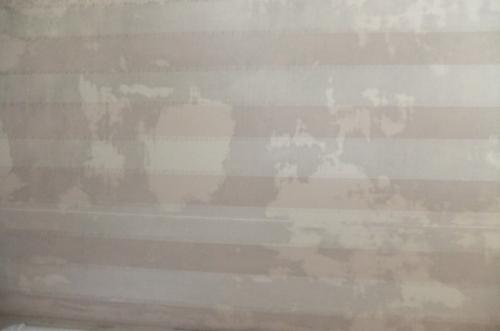 Как клеить обои на бетон. Как наклеить обои на бетонную стену